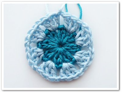 African Flower Square Crochet Tutorial