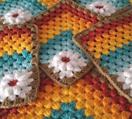 Mitered Flower Square Crochet  Free Pattern