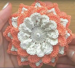 Create a Beautiful Crochet Flower with this Stunning Pattern