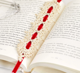Crochet Golden Bookmark Pattern